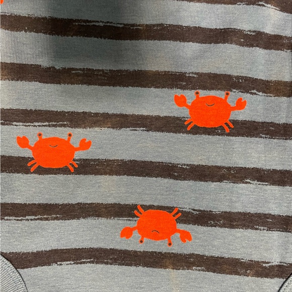 Carter’s 12 month onesie and tank top/shorts set NWT - Picture 2 of 10